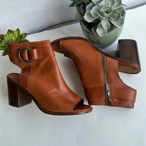 Frye Danica Harness Boot, Brown Smooth Vintage Leather, Sz 10 M - Picture 13 of 16